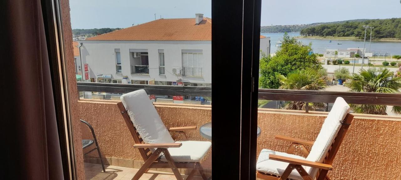 Anita Apartma